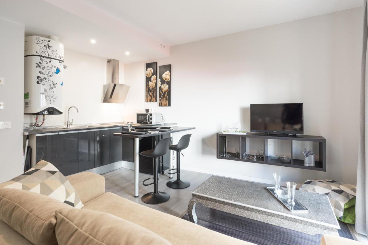 Lu&Cia El Carmen Apartment Malaga Bagian luar foto